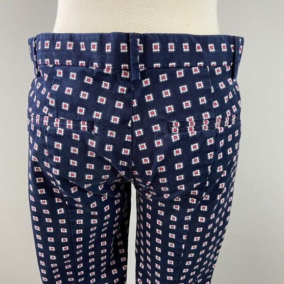 GAP Slim Cropped Blue‎ & Red Patterned Pants - Picture 6 of 11